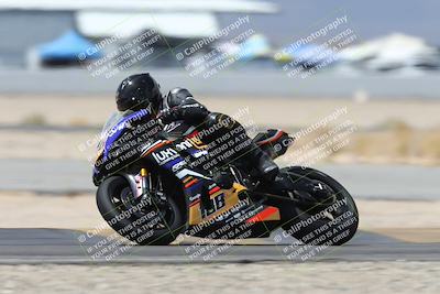 media/Apr-18-2025-CVMA Friday Practice (Fri) [[88baa45499]]/Racer 3/Session 5 (Turn 14 Tip In)/